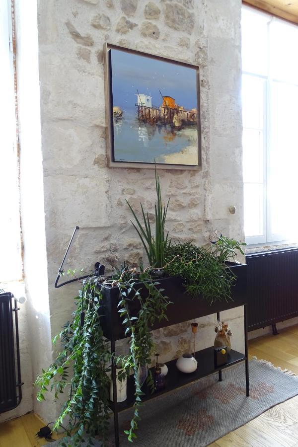 לה רושל Le Saint-Claude, Appt Au Coeur De Ville מראה חיצוני תמונה